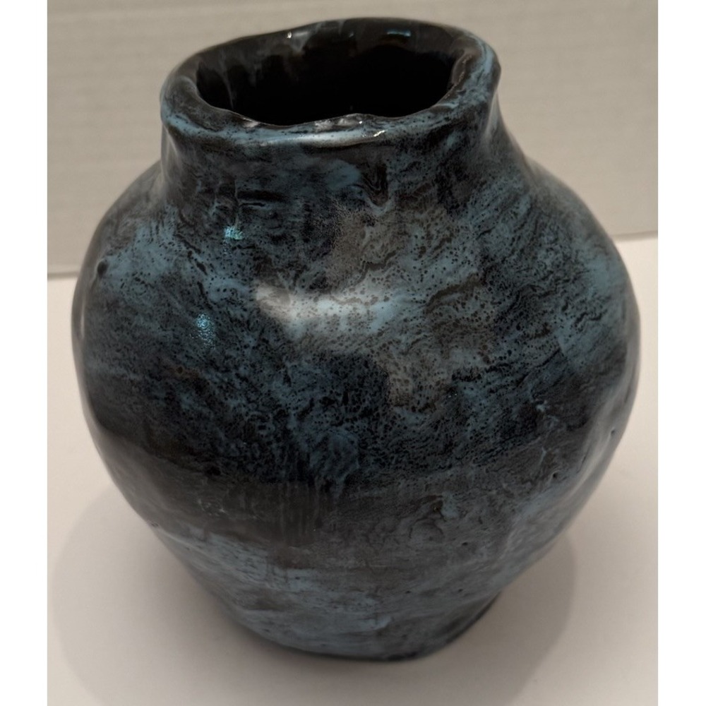 Turquoise And‎ Black Glazed Pottery Vase-Signed -6" Tall 6" Wide